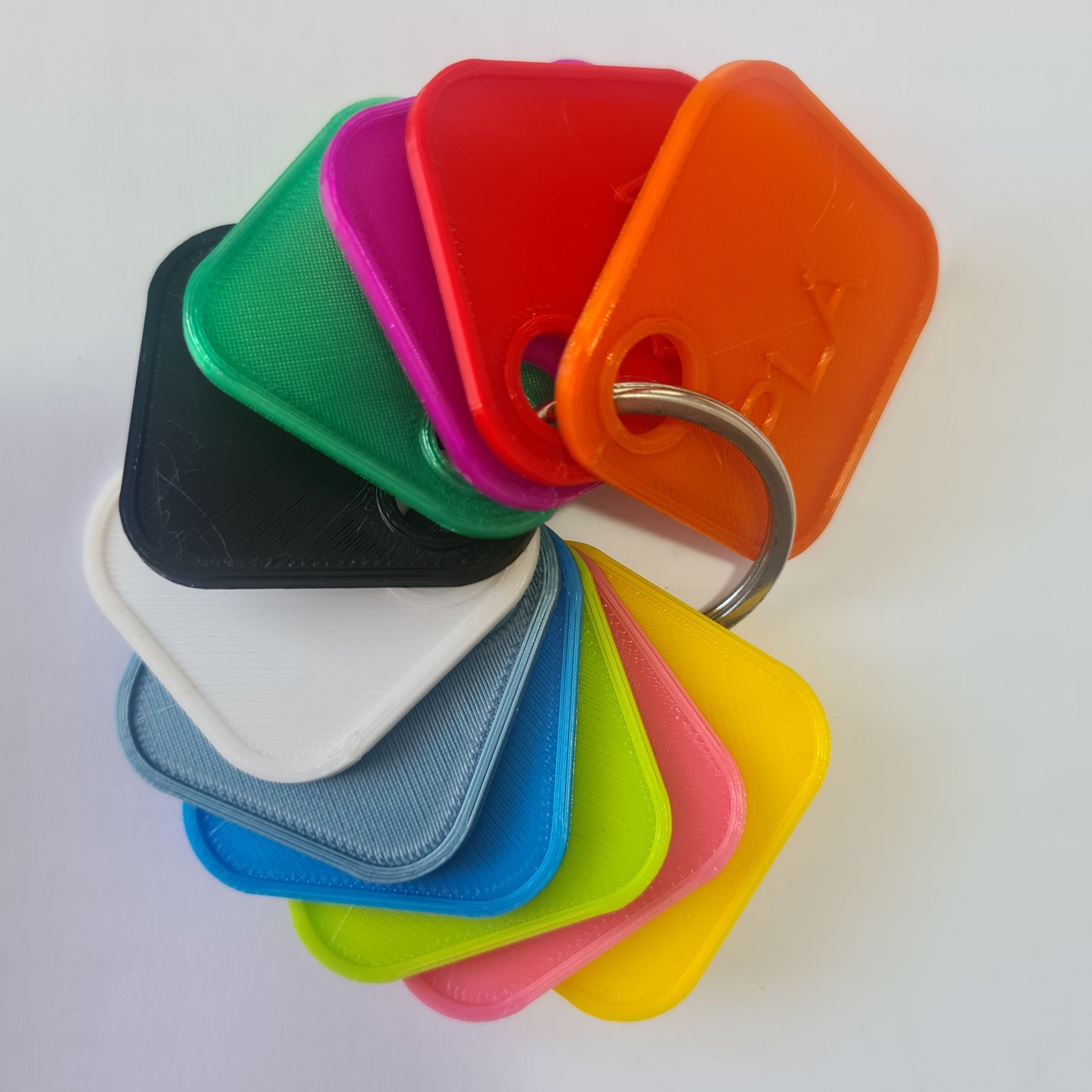 HONEYCOMB DESK ACCESSORY AND GLUE HOLDER